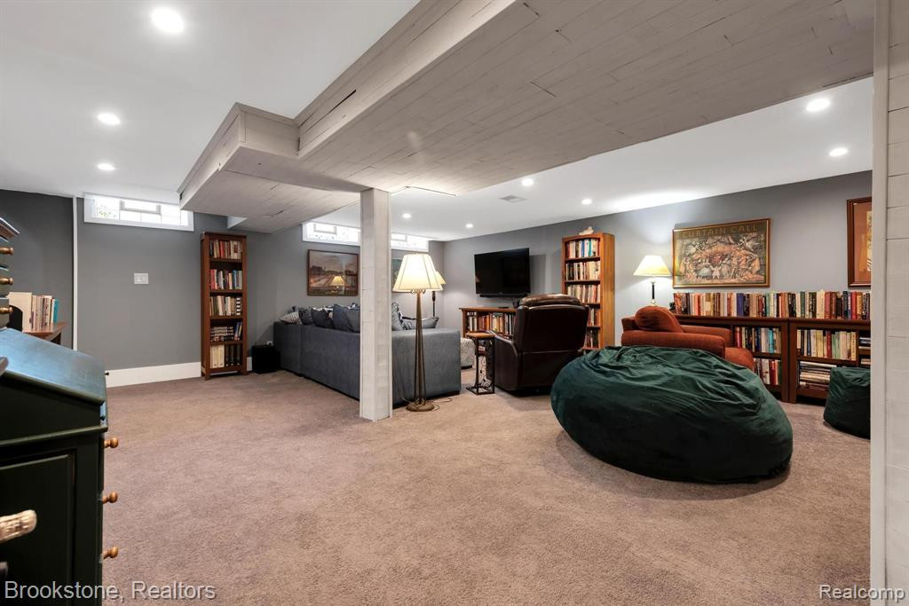 335 Hazelwood Avenue, Ann Arbor, MI 48103 — Photo 21