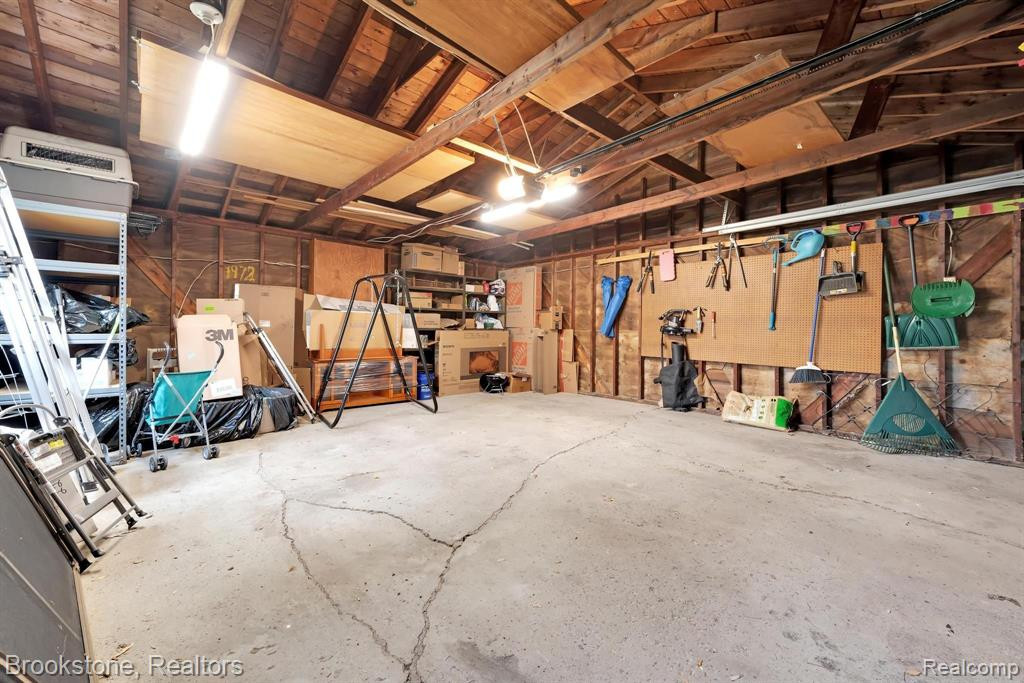 335 Hazelwood Avenue, Ann Arbor, MI 48103 — Photo 35