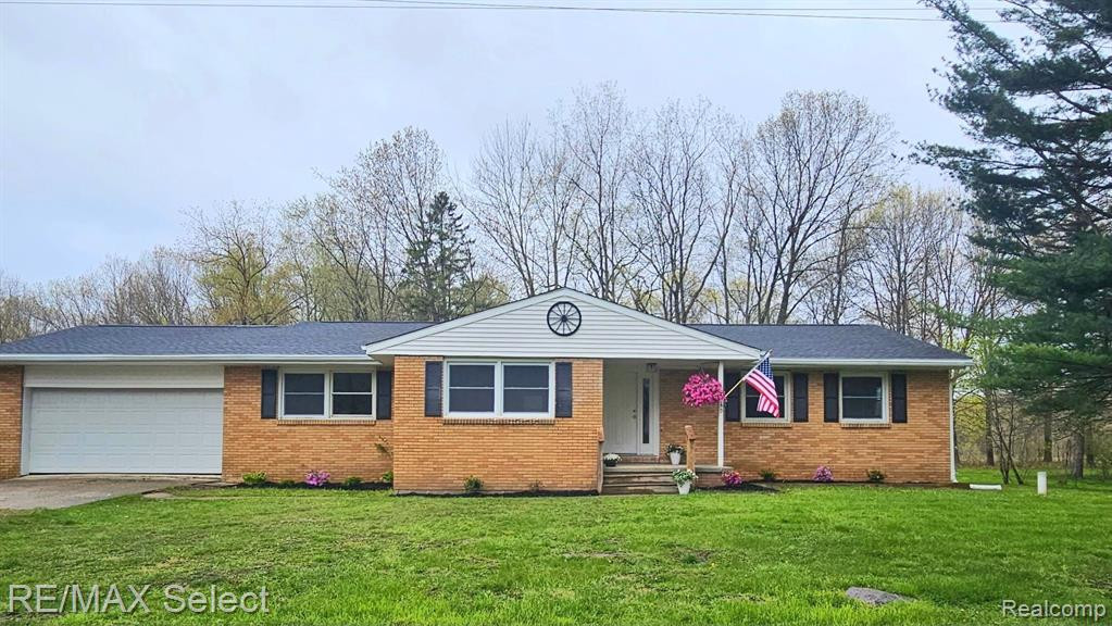 3750 HAYNES Road, Stockbridge, MI 49285 — front exterior