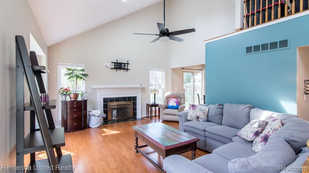 1944 HAWKS NEST Court, 56, Canton, MI 48188 — Photo 3