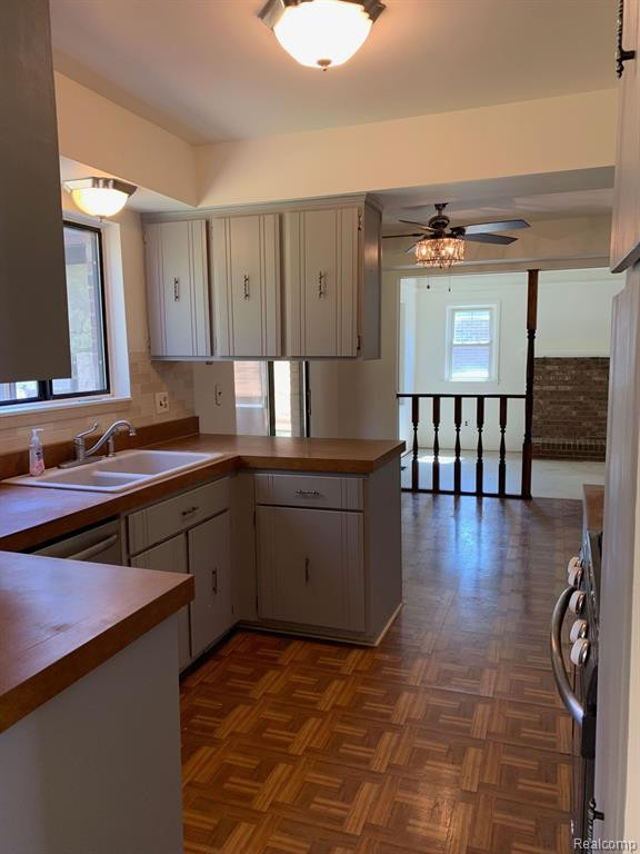 1168 N CAVALIER Road, Canton, MI 48187 — Photo 6