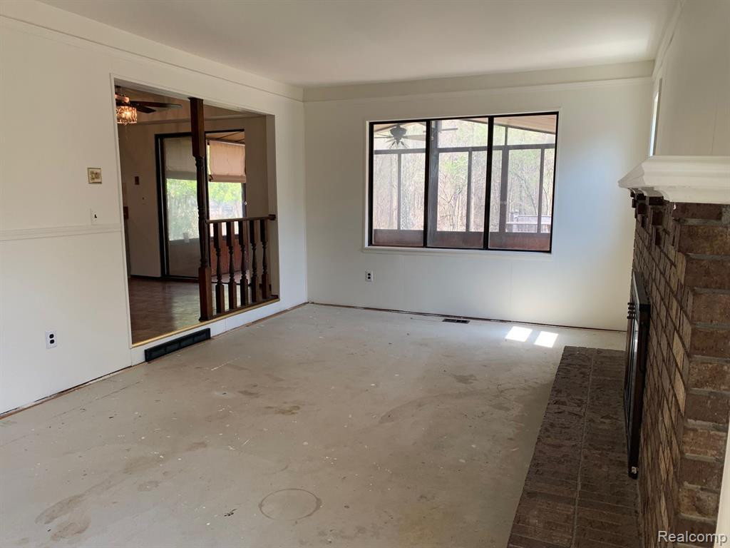 1168 N CAVALIER Road, Canton, MI 48187 — Photo 8