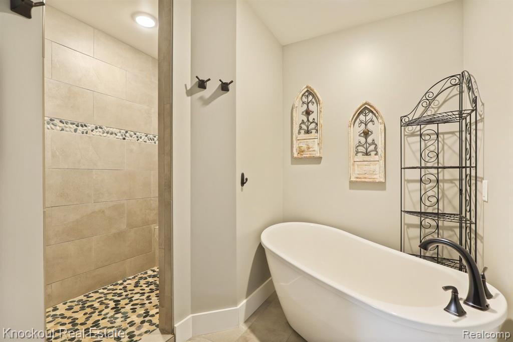 8387 FULMER Road, Millington, MI 48746 — Photo 27
