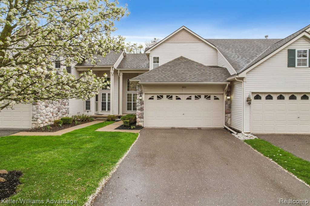 1033 CALPERNIA, Wixom, MI 48393 — Photo 35