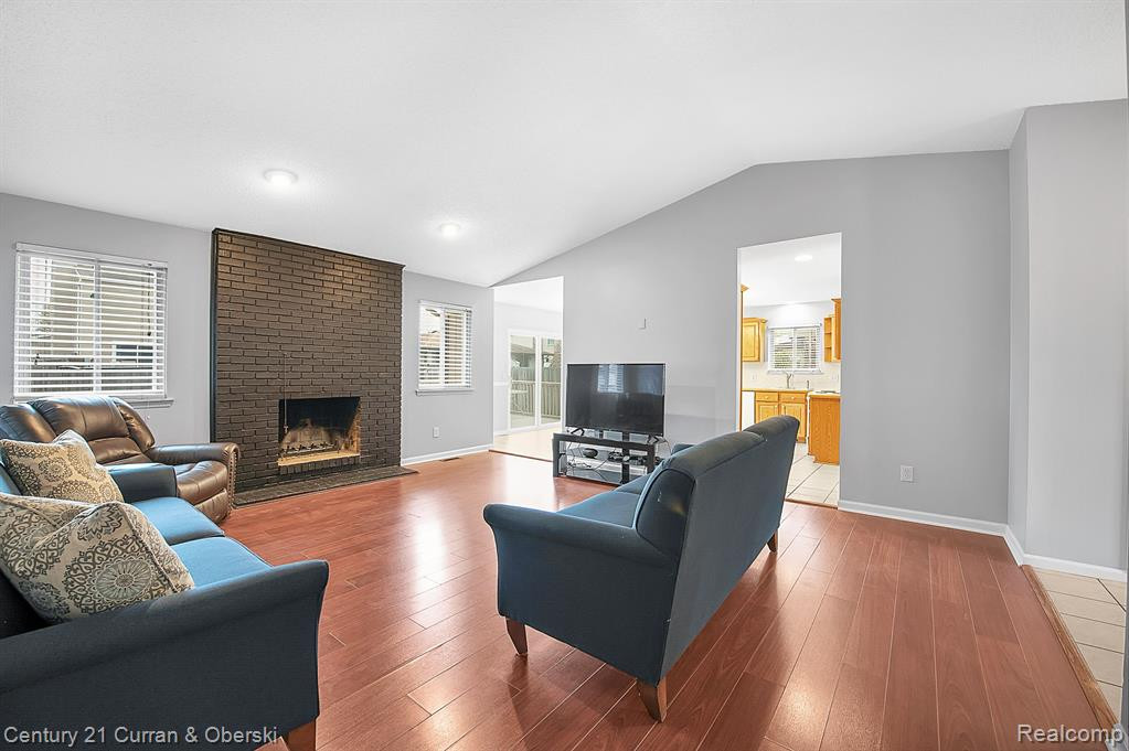 1037 HIGH RIDGE Drive, Canton, MI 48187 — Photo 5