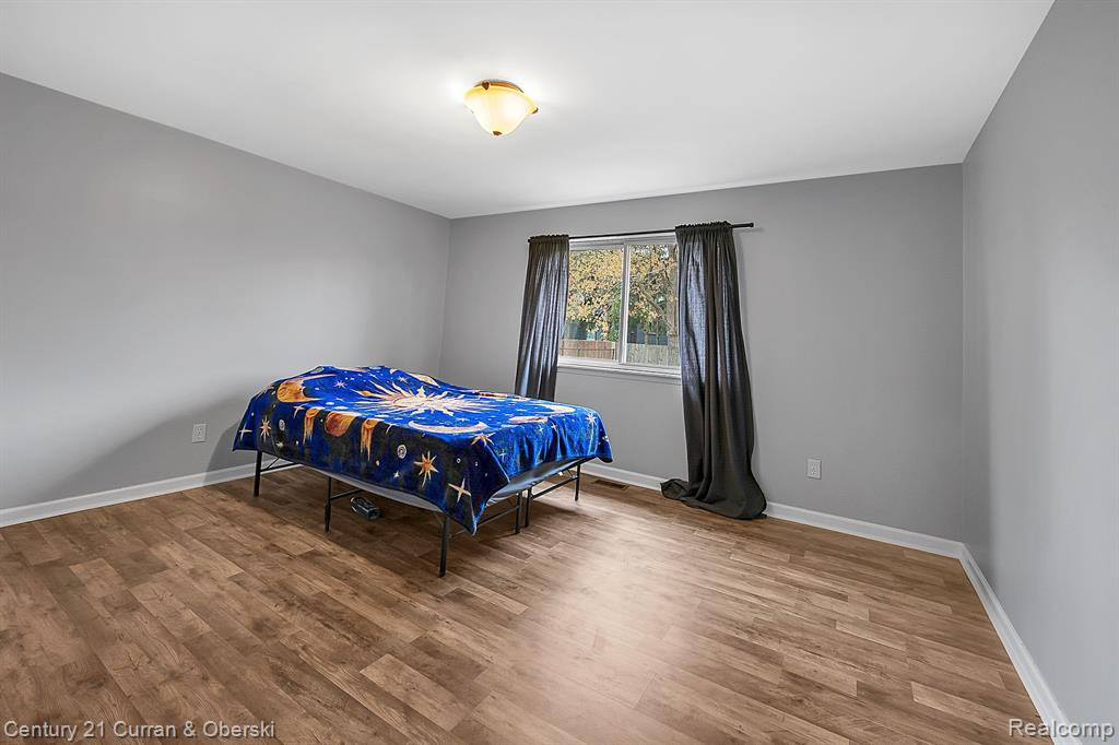 1037 HIGH RIDGE Drive, Canton, MI 48187 — Photo 10