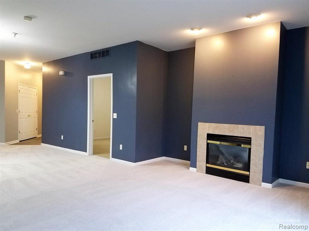9521 LAKESIDE Drive, Ypsilanti, MI 48197 — Photo 3