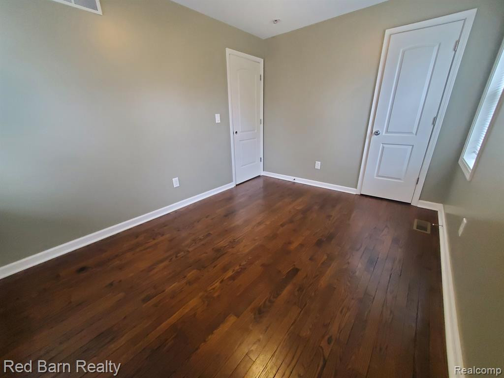 213 S Hamilton Street, Ypsilanti, MI 48197 — Photo 10