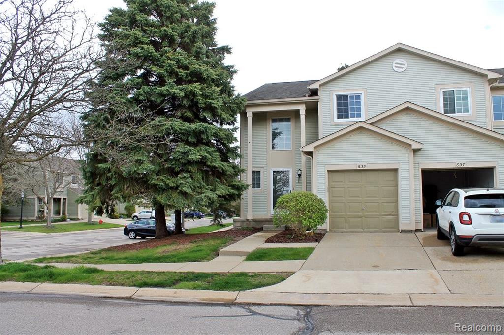 635 LIBERTY POINTE Drive, Ann Arbor, MI 48103 — Photo 3