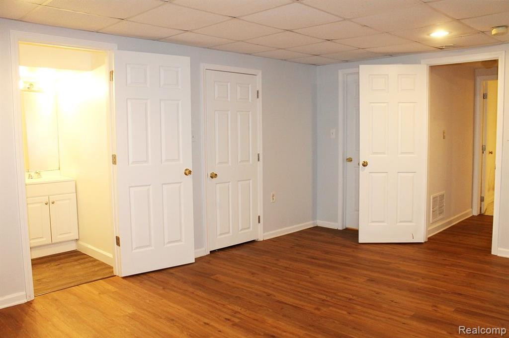 635 LIBERTY POINTE Drive, Ann Arbor, MI 48103 — Photo 19