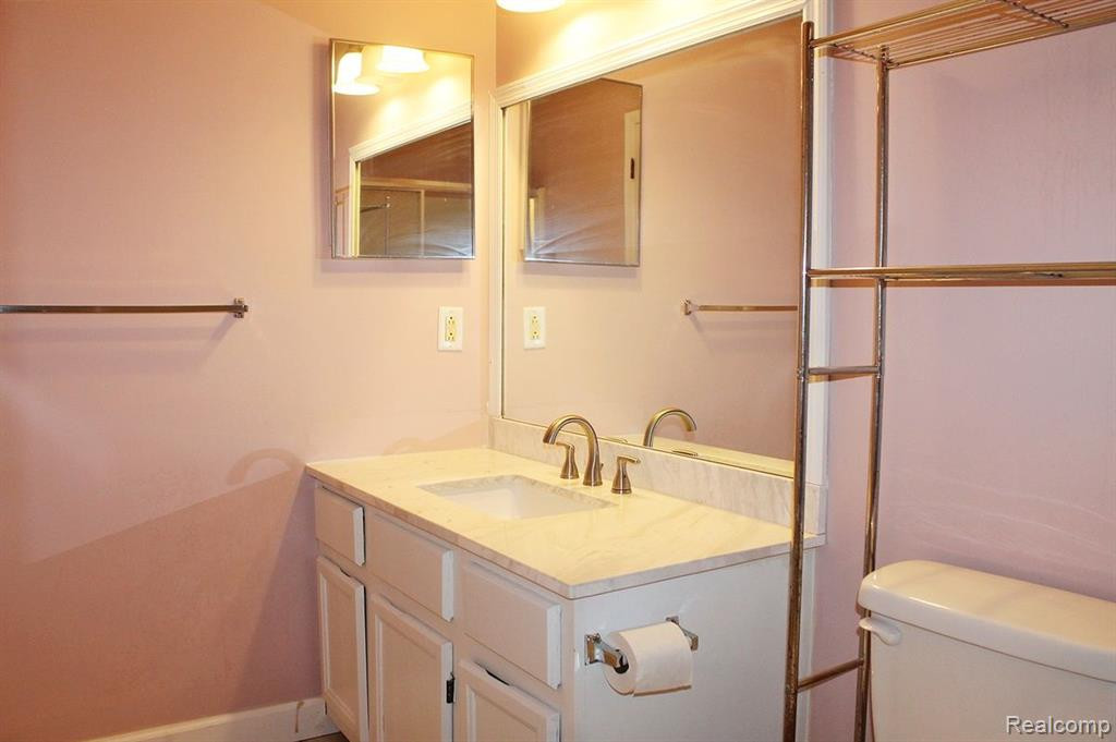 635 LIBERTY POINTE Drive, Ann Arbor, MI 48103 — Photo 30