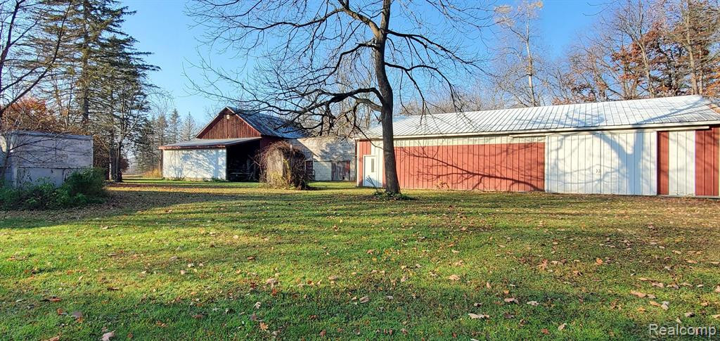 7257 SILVERWOOD Road, North Branch, MI 48461 — Photo 2