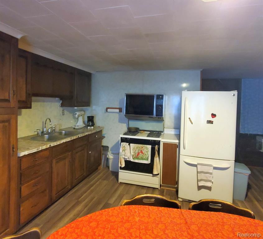 7257 SILVERWOOD Road, North Branch, MI 48461 — Photo 13