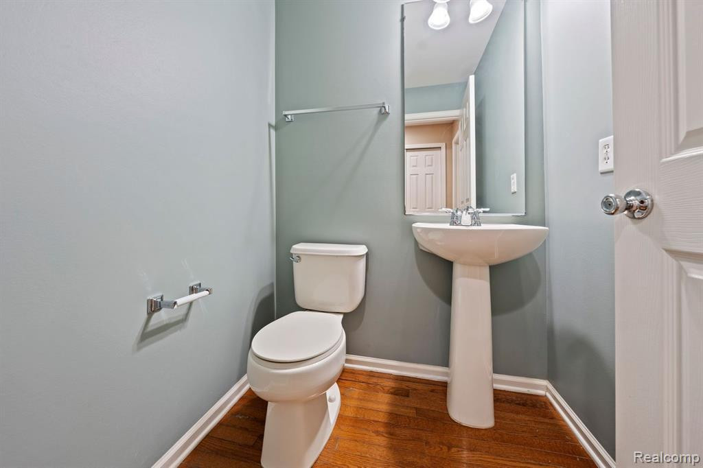 7587 ABIGAIL Drive, Ypsilanti, MI 48198 — Photo 11