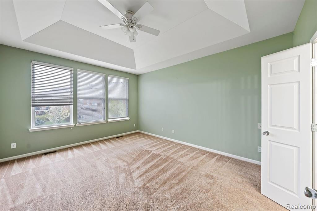 7587 ABIGAIL Drive, Ypsilanti, MI 48198 — Photo 12