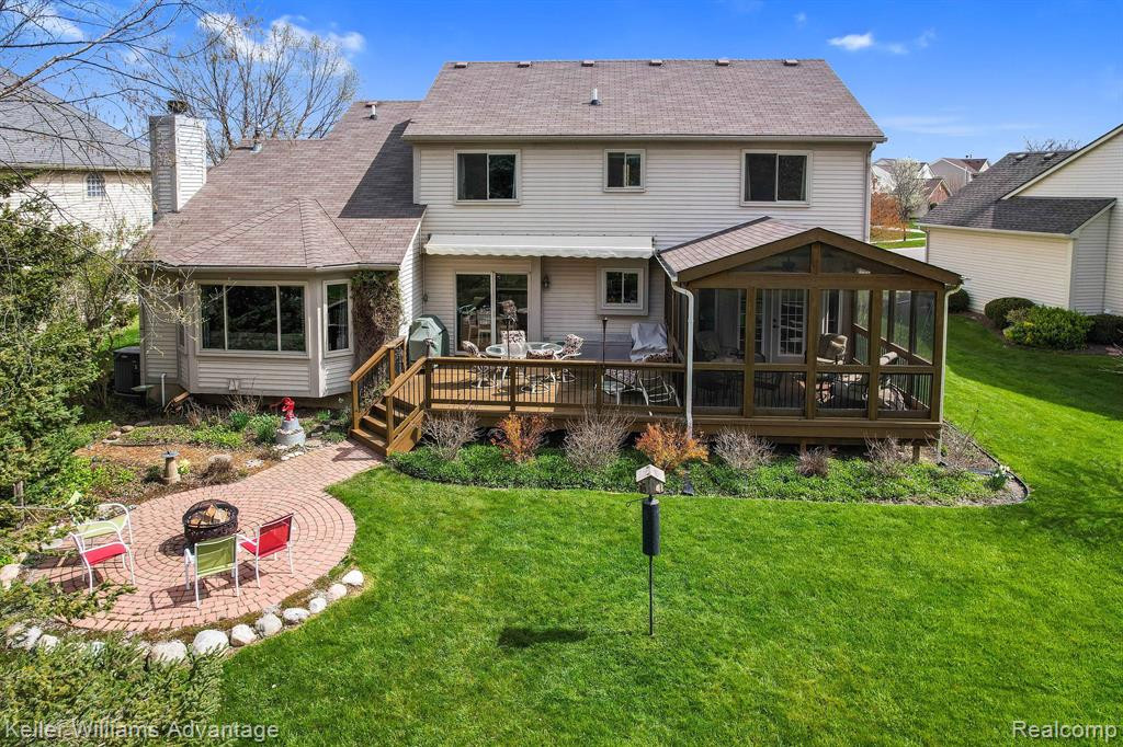 5793 CEDAR RIDGE Drive, Ann Arbor, MI 48103 — Photo 2