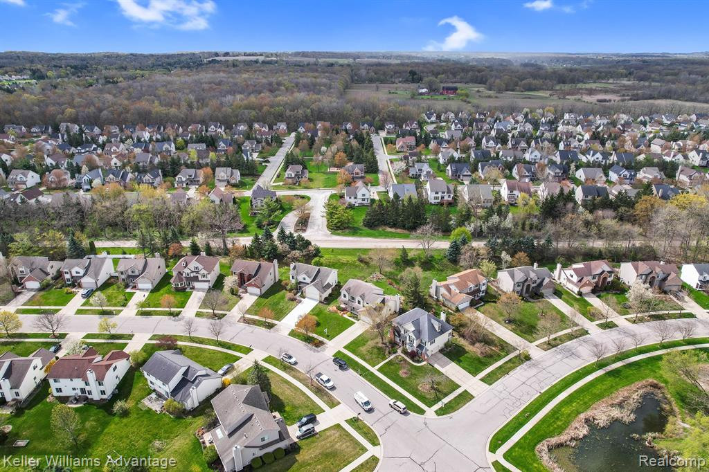 5793 CEDAR RIDGE Drive, Ann Arbor, MI 48103 — Photo 9