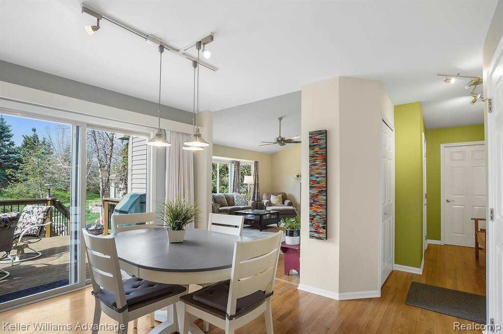 5793 CEDAR RIDGE Drive, Ann Arbor, MI 48103 — Photo 16