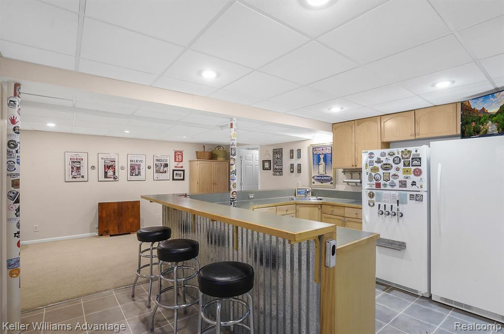 5793 CEDAR RIDGE Drive, Ann Arbor, MI 48103 — Photo 43