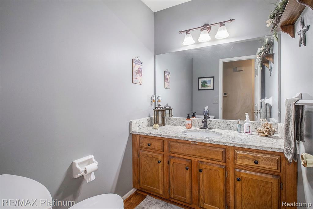 1002 Hickory Drive, Brighton, MI 48116 — Photo 12