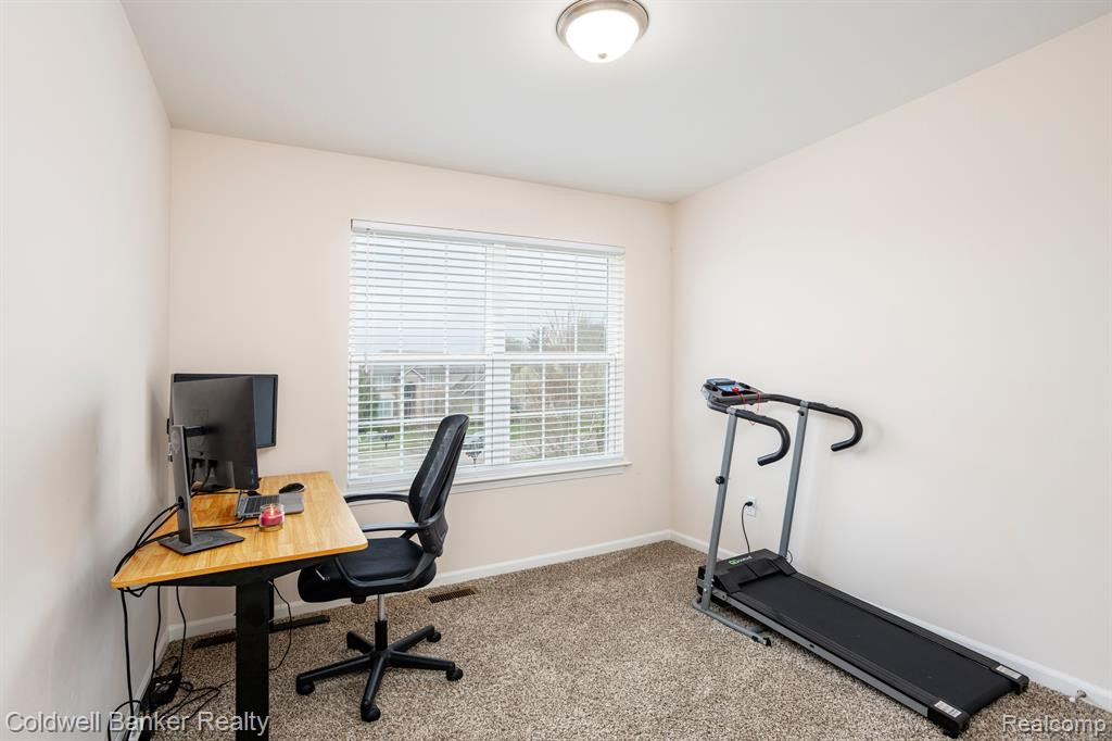 125 Shannon Partin Boulevard, South Lyon, MI 48178 — Photo 37