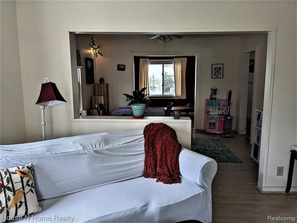 421 CAMPBELL Avenue, Ypsilanti, MI 48198 — Photo 4