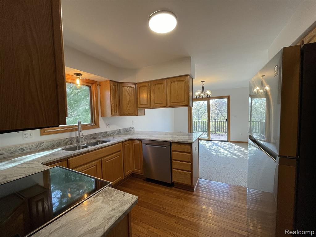 701 COVENTRY, Saline, MI 48176 — Photo 6