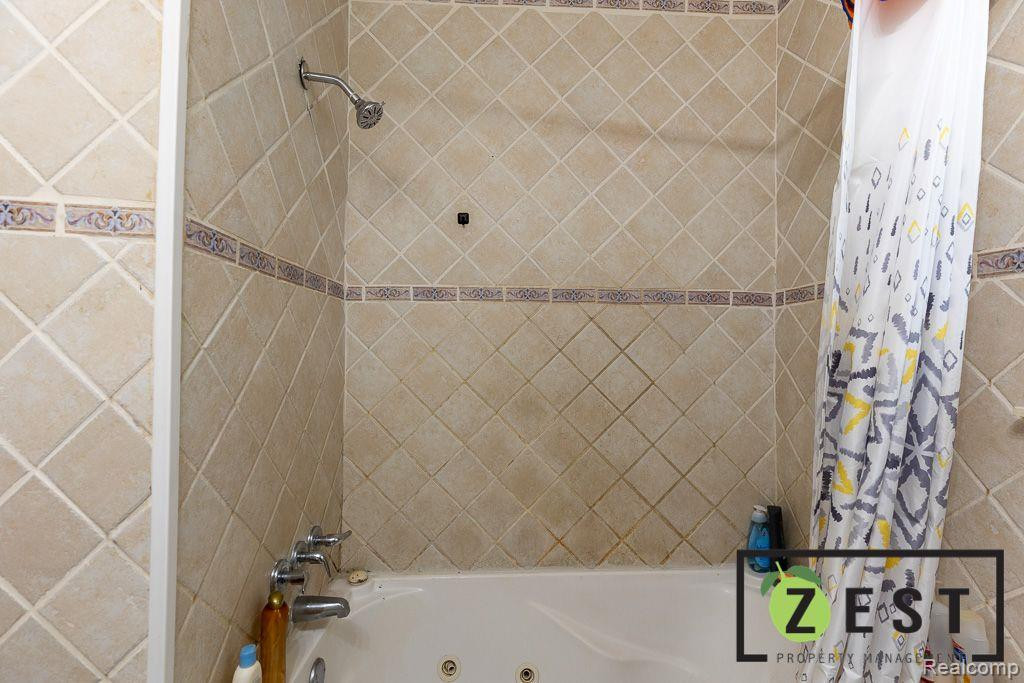 4645 COURVILLE Street, Detroit, MI 48224 — Photo 7