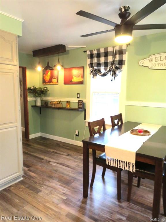510 W MAPLE Street, Byron, MI 48418 — Photo 16