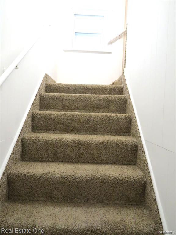 510 W MAPLE Street, Byron, MI 48418 — Photo 33