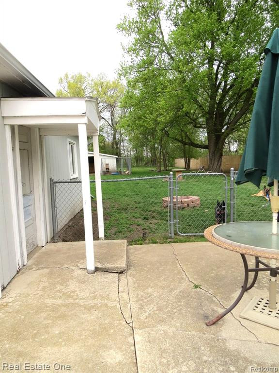 510 W MAPLE Street, Byron, MI 48418 — Photo 43