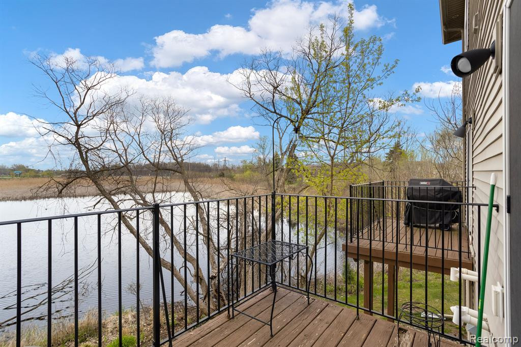 1602 PINECROFT Lane, Howell, MI 48855 — Photo 14