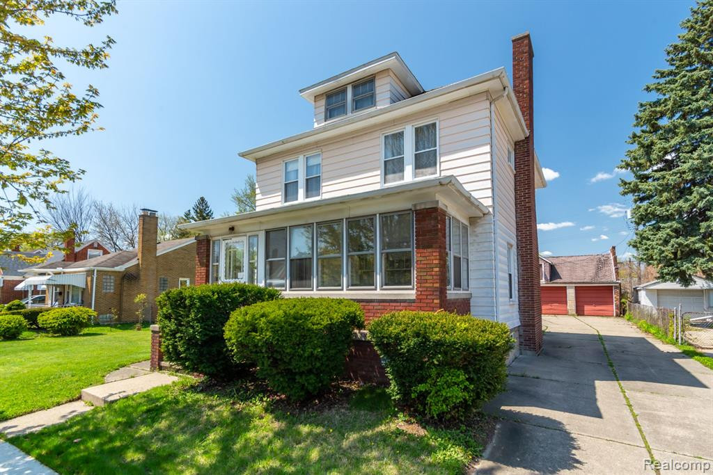 7443 GRANDMONT Avenue, Detroit, MI 48228 — front exterior
