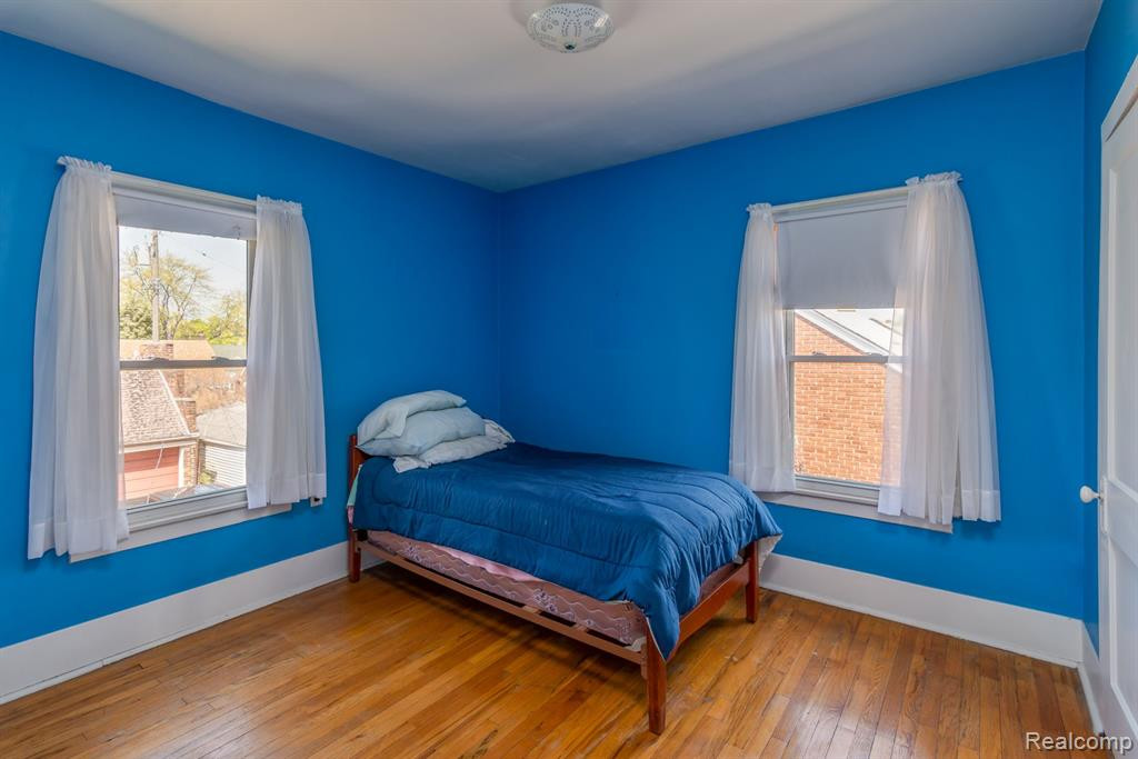 7443 GRANDMONT Avenue, Detroit, MI 48228 — Photo 13