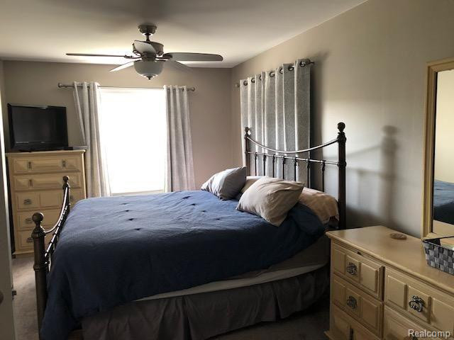 23523 N Rockledge, Novi, MI — Photo 6