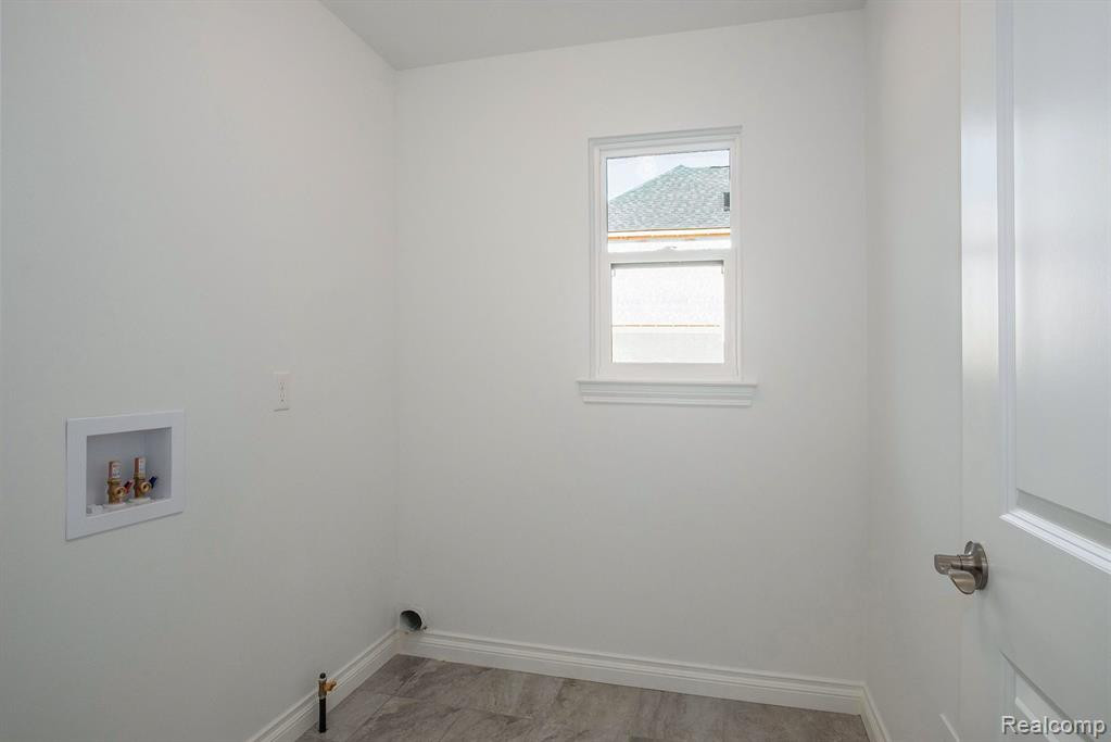 8361 JACK PINE Circle, Ypsilanti, MI 48197 — Photo 13