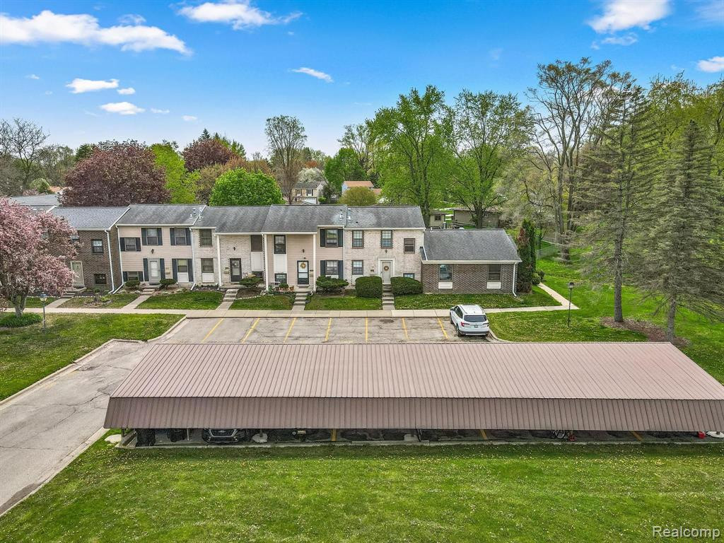 8304 LAKEVIEW Drive, Ypsilanti, MI 48198 — Photo 4