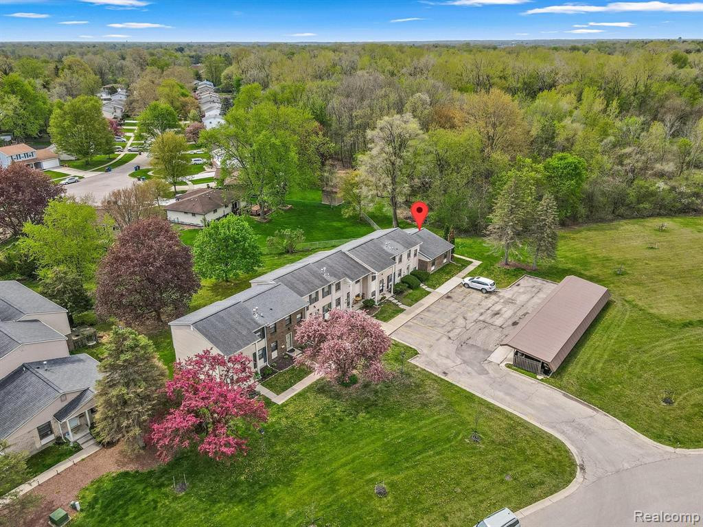8304 LAKEVIEW Drive, Ypsilanti, MI 48198 — Photo 29
