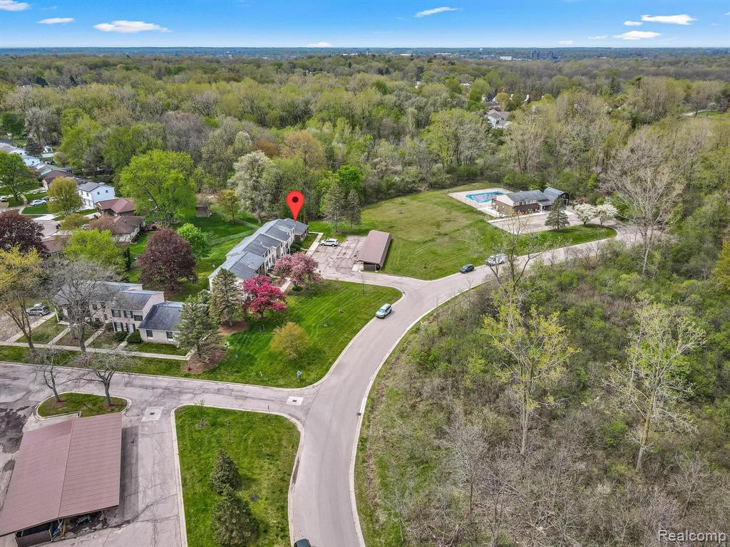 8304 LAKEVIEW Drive, Ypsilanti, MI 48198 — Photo 38
