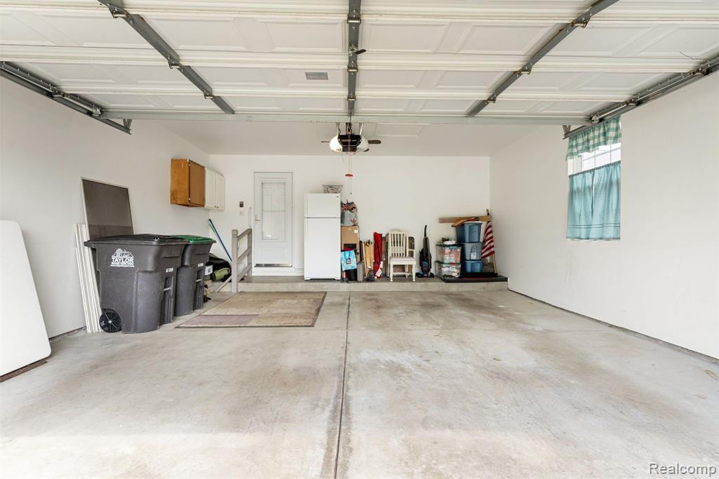 22891 WOODCREEK Drive, 51, Taylor, MI 48180 — Photo 25
