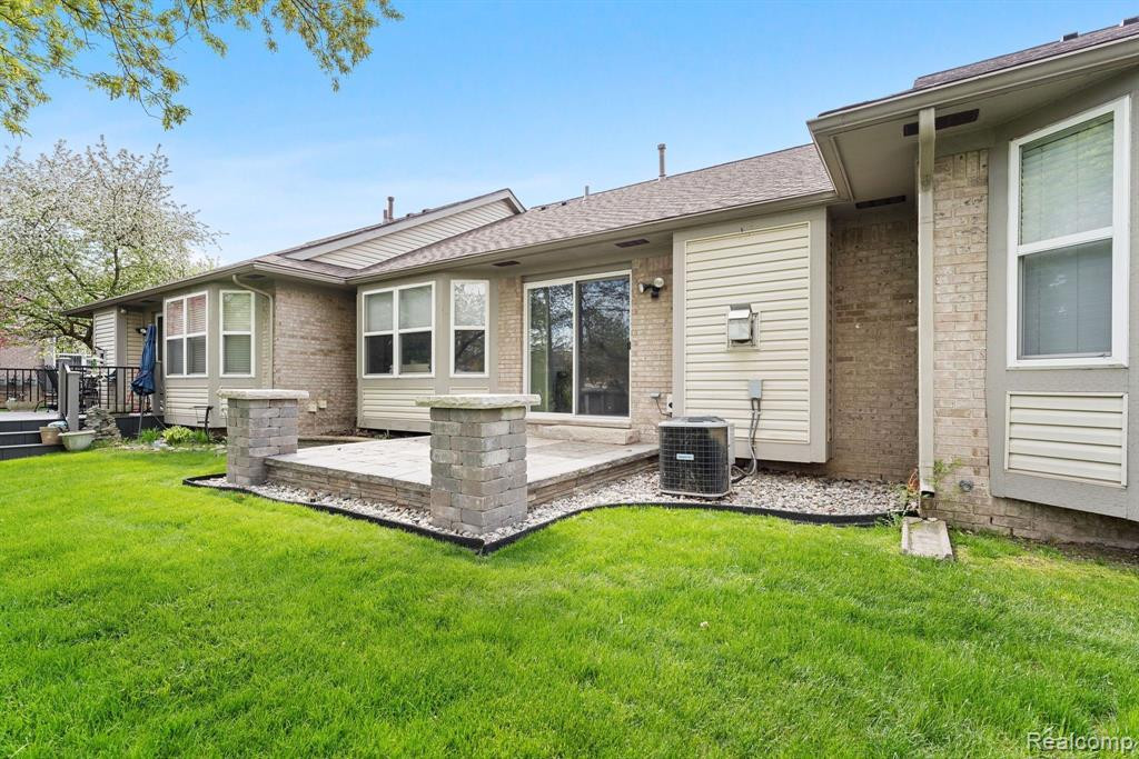22891 WOODCREEK Drive, 51, Taylor, MI 48180 — Photo 26