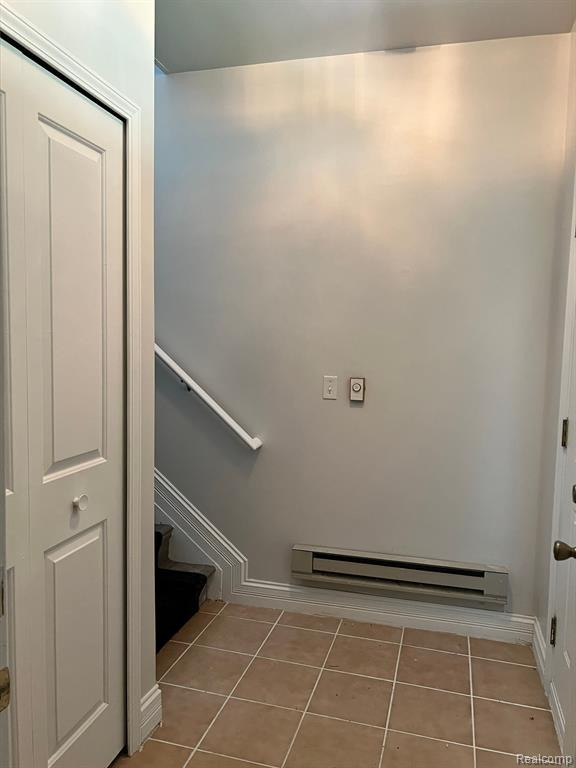 4213 ELIZABETH Avenue, Canton, MI 48188 — Photo 3
