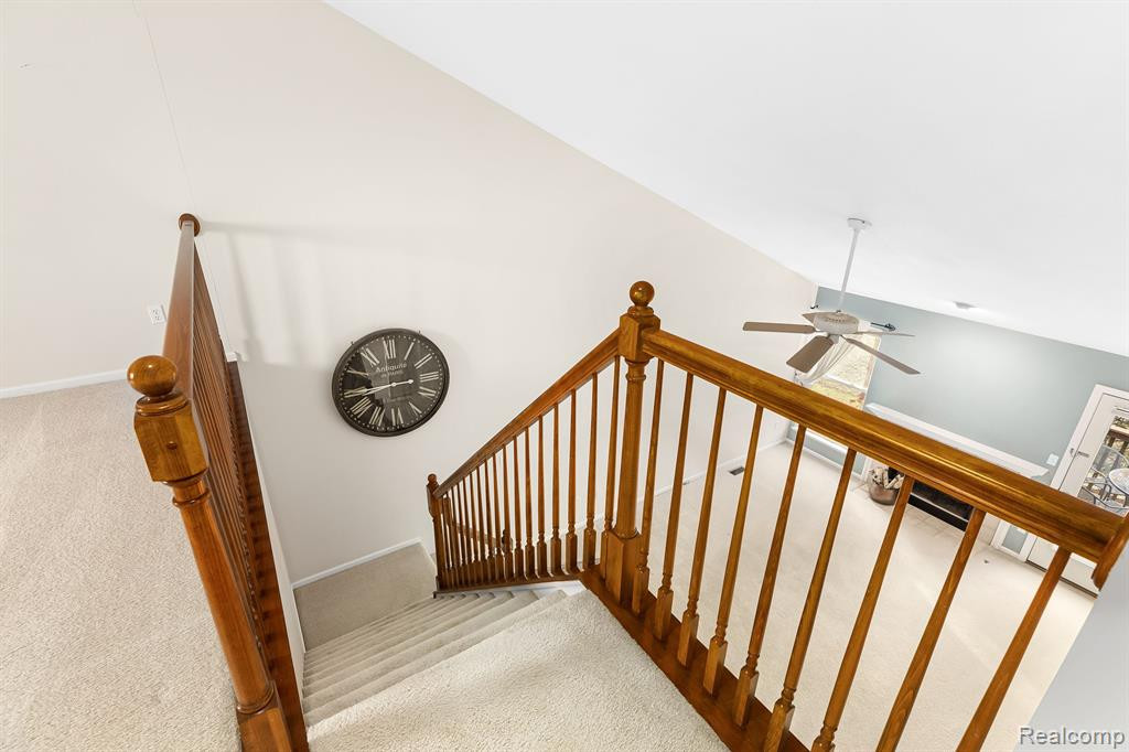 240 WOODFIELD SQUARE Lane, Brighton, MI 48116 — Photo 13