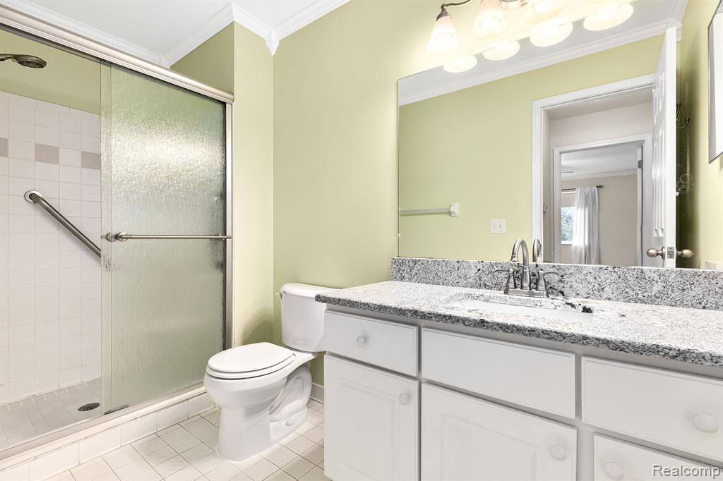 240 WOODFIELD SQUARE Lane, Brighton, MI 48116 — Photo 16