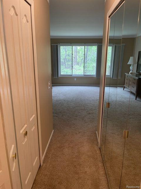 2744 MAPLE FOREST Drive, Wixom, MI 48393 — Photo 10