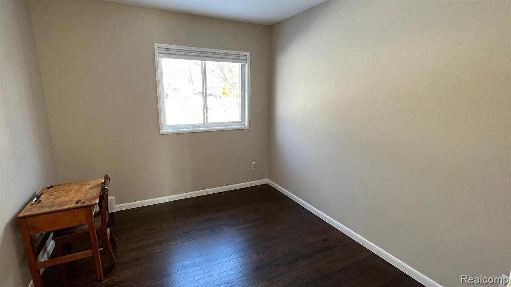 900 ALLEN Drive, Northville, MI 48167 — Photo 9