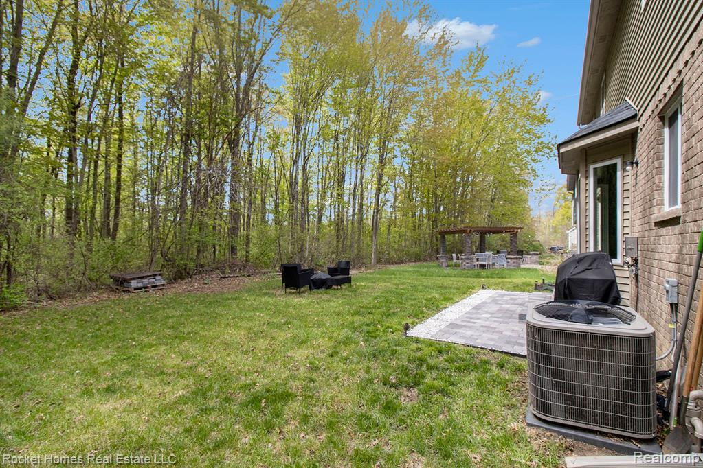 1659 Crab Apple Drive, Ypsilanti, MI 48198 — Photo 22