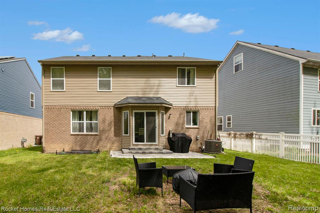 1659 Crab Apple Drive, Ypsilanti, MI 48198 — Photo 23