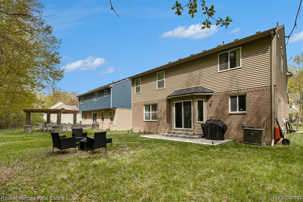 1659 Crab Apple Drive, Ypsilanti, MI 48198 — Photo 24