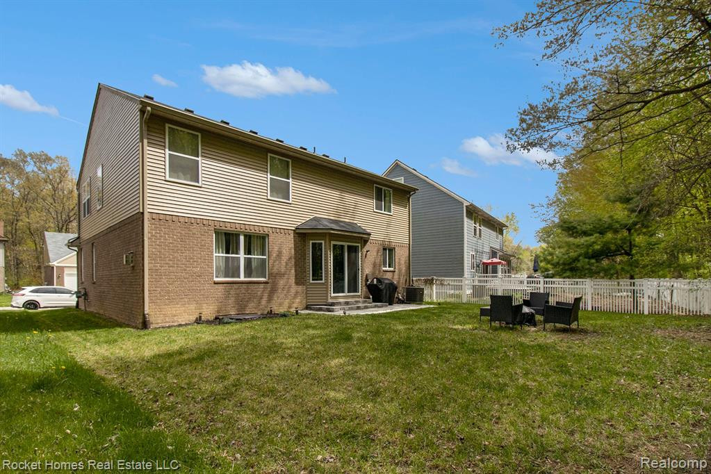 1659 Crab Apple Drive, Ypsilanti, MI 48198 — Photo 25